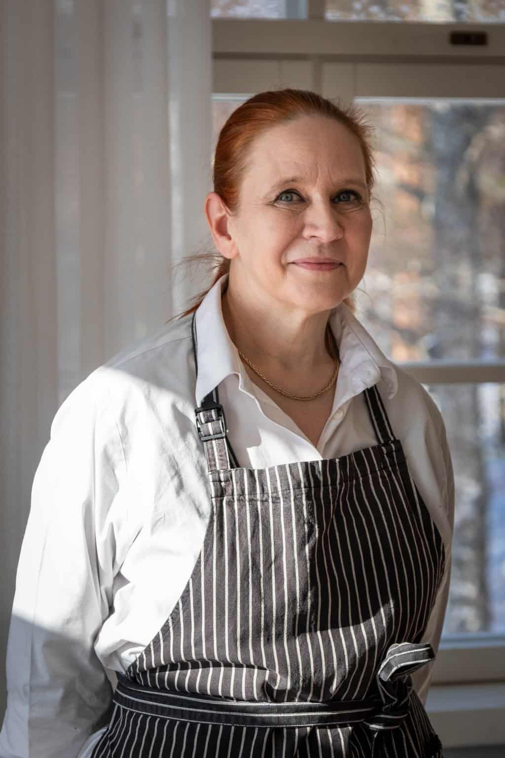 Kuvassa Ella Savolainen.