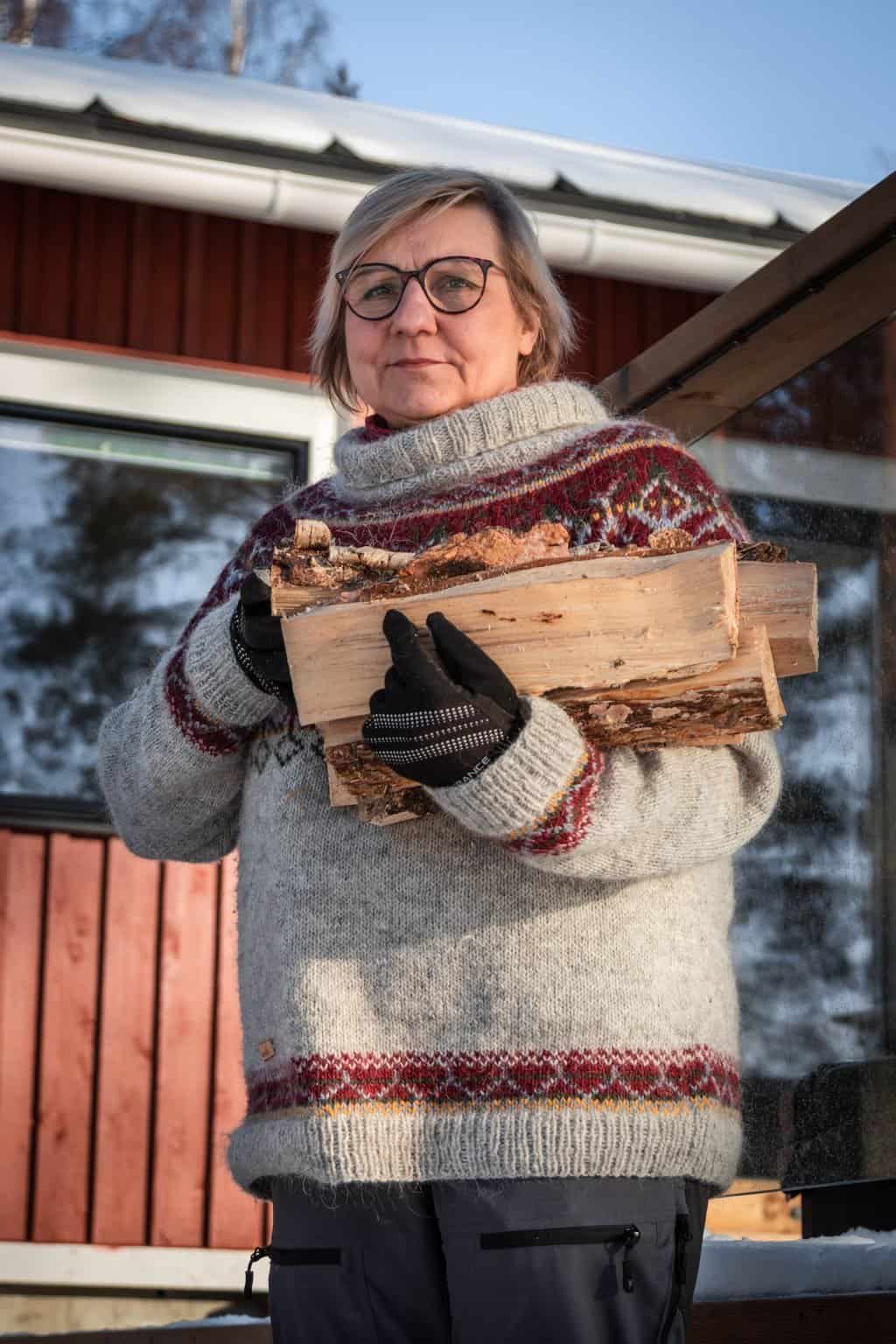 Kuvassa Erja Liukkonen.